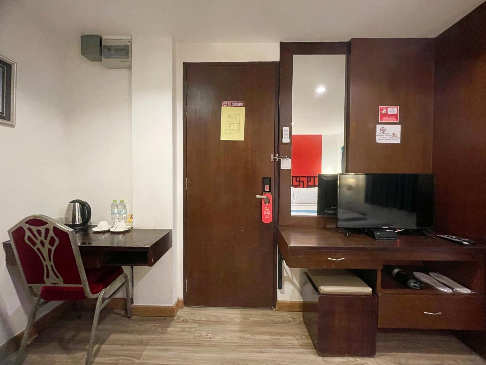 Arawana Express Chinatown Hotel Banguecoque Exterior foto